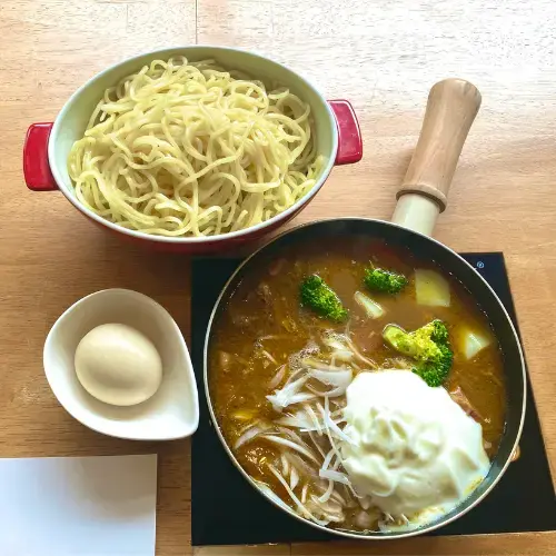 Shurakutei Kuan-1a.webp