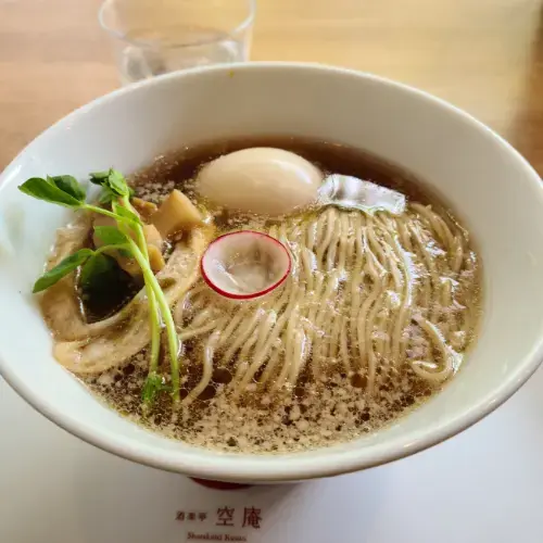 Shurakutei Kuan-1b.webp