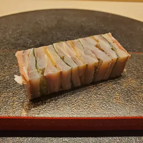 Shimoyami Tenaeizuru-1a.webp