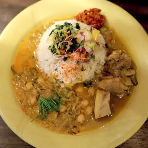 Kitchen And Curry-1a.webp