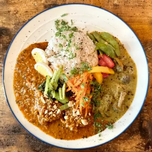 Kanojyo Curry-1a.webp