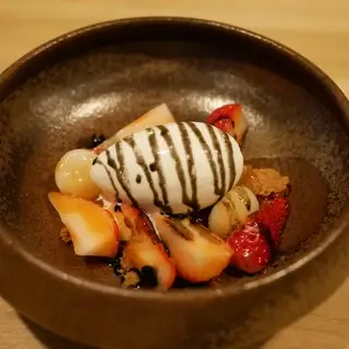 Acid Brianza Azabu Juban French-1c.webp