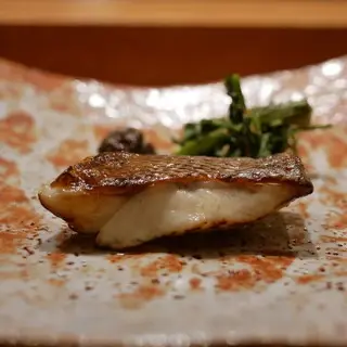 Teikokuhoteru Toraguro-1a.webp