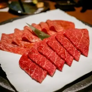 Yoroniku Ebisu-1a.webp