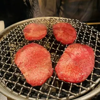 Charcoal-grilled Yakiniku Izumino-1b.webp