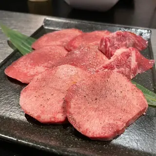 Charcoal-grilled Yakiniku Izumino-1d.webp