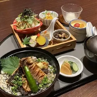 Miyagawa Akasaka-1a.webp