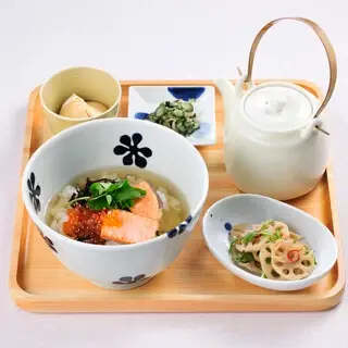 Dashi Chazuke En Yurakucho Itocia-1a.webp