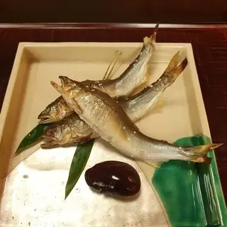 Jingumae Higuchi-1b.webp