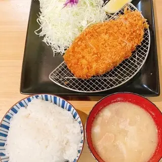 Tonkatsu Ren's Curry Shop Ippekoppe Shinbashi Branch-1d.webp