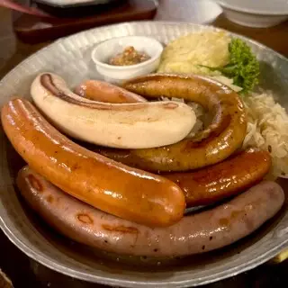 Lion Ginza 7-chome Beer Hall-1a.webp