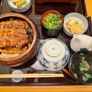 Kagurazaka Fukinuki-1c.webp