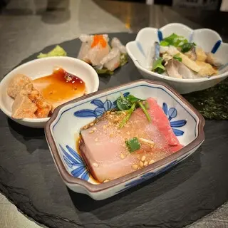 Sake, Eel And Wild Game Ikebukuro Torabako-1d.webp