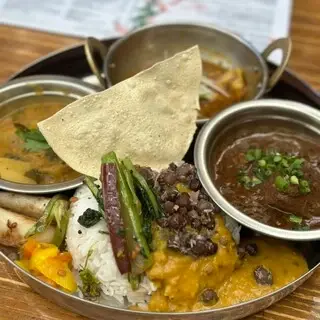 Block House Wednesday Curry-1a.webp