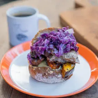 Amam Dacotan-1b.webp