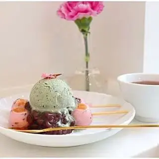 Japanese Ice Ouca Japanese Ice Sakuraka-1a.webp