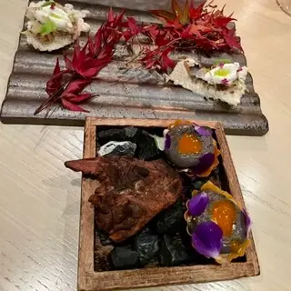 L’eclaireur Restaurant-1b.webp