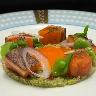 Monna Lisa Ebisu-1b.webp