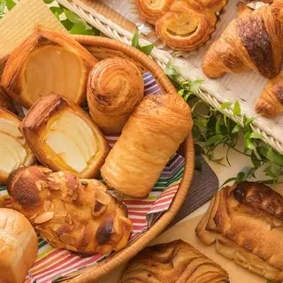 Cerulean Tower Tokyu Hotel Pastry Shop-1a.webp