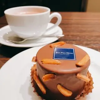 Jan = Poru Evan Shinjukuisetanten-1b.webp