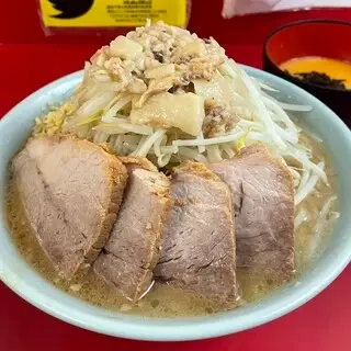 Ramen Jirou Shinjuku-kabukicho-1b.webp