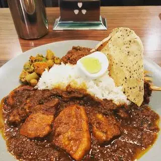 Fish Shinjuku Store-1a.webp