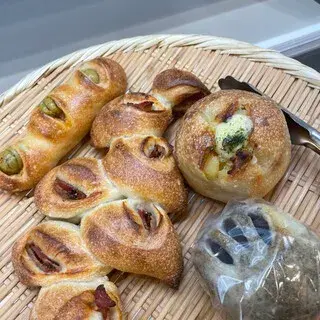 Bakery Donsuke-1b.webp