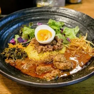 Spicy Curry Roka-1a.webp