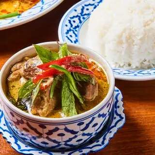 Ban Thai Restaurant-1b.webp