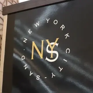 N.y.c.sand Daimaru Tokyo-logo.webp