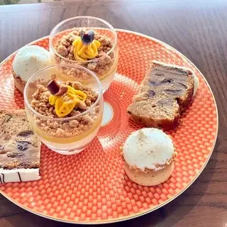 Oriental Lounge-1b.webp