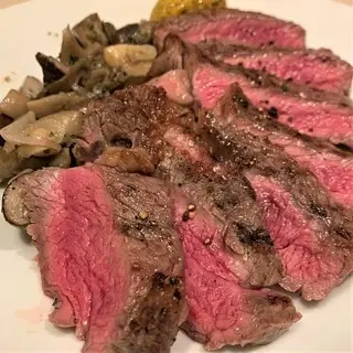 Les Rosiers Bistrot De L'oie-1a.webp