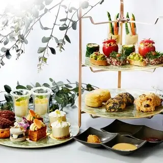 The Lobby Lounge / Shangri-la Hotel, Tokyo-1a.webp