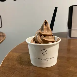 Pierre Marcolini Tokyo Gransta Store-1a.webp