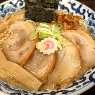 Tokyo Station Ikaruga-1a.webp