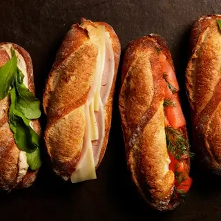 Pierre Gagnaire Pains Et Gateaux-1a.webp