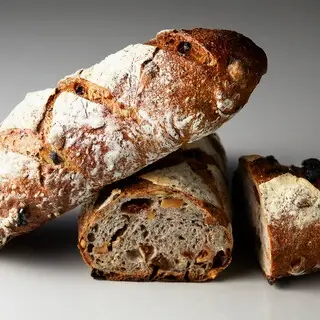 Pierre Gagnaire Pains Et Gateaux-1d.webp