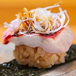 Sushi Itsumi-1d.webp