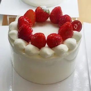 Patisserie Ala Bonne Heure-1a.webp