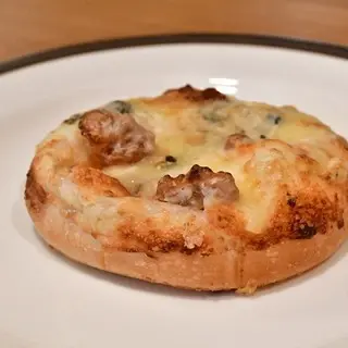 La Boutique De Joël Robuchon Marunouchi Brick Square Branch-1b.webp