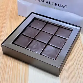 Pascal Le Gac Chocolatier-1b.webp