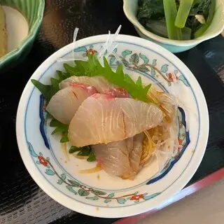 One Tree Bamboo Forest Grass-1c.webp