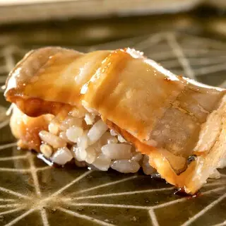 Sushi Jackson-1c.webp