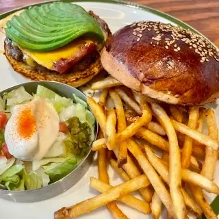 The Burger Shop Kioichō-1a.webp