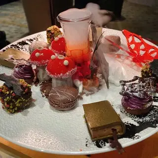 Sky Gallery Lounge Levita&the Bar-1d.webp