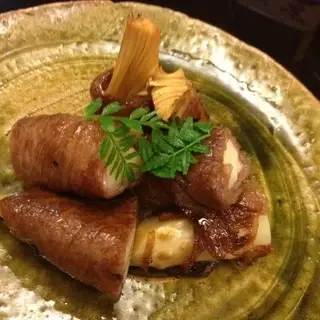 Akasaka Hikawa-1c.webp