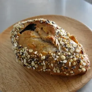 Le Grenier à Pain Kojimachi-1a.webp