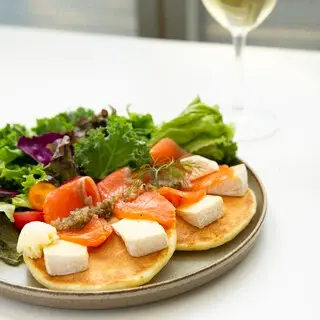 Uzna Omom Harajuku Main Store-1d.webp