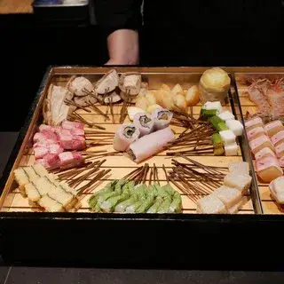 Kushiage Pyon-1b.webp