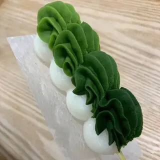 Suzukien Asakusa-1b.webp